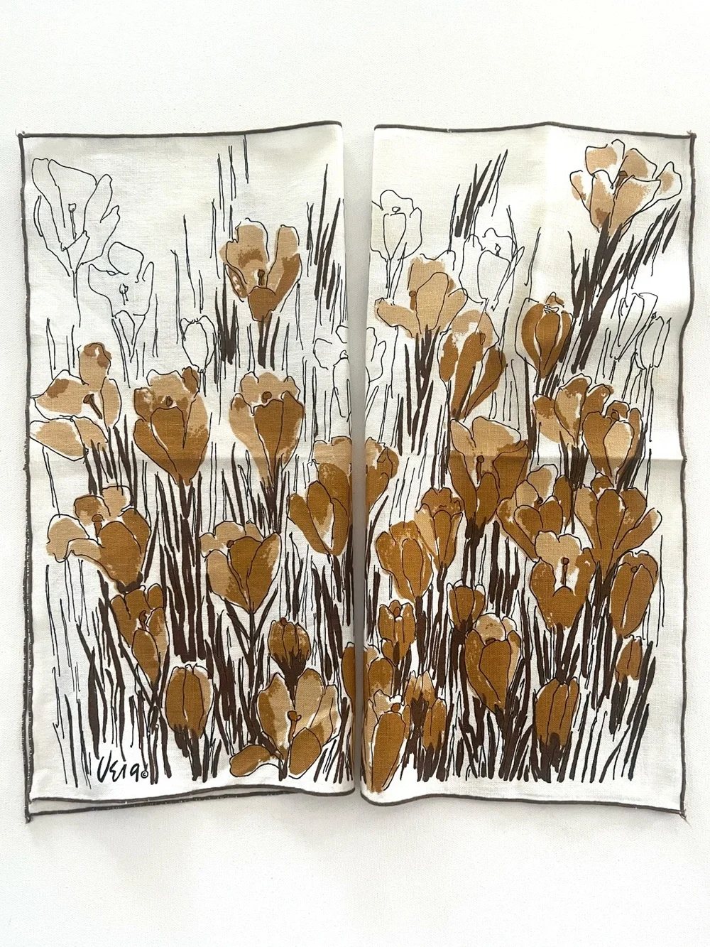Vintage Vera Neumann Brown Field Crocus Linen Napkin Set of 2 MCM